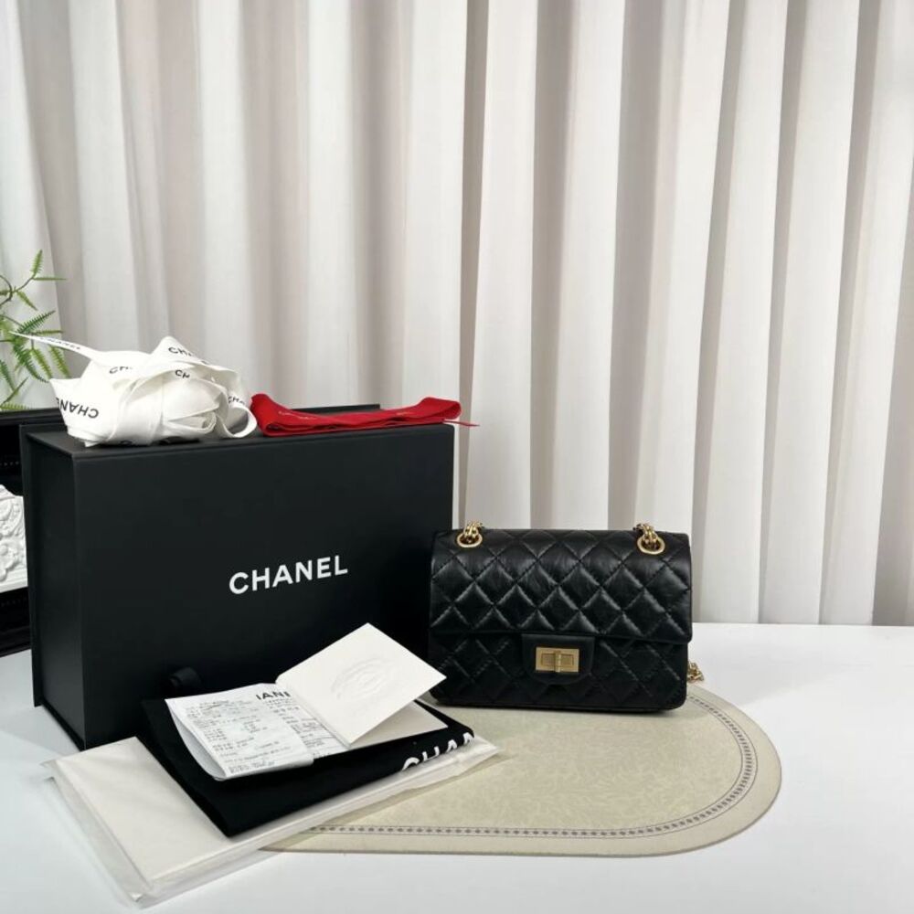 Chanel Women Pre-Loved Bag Very Good Condition